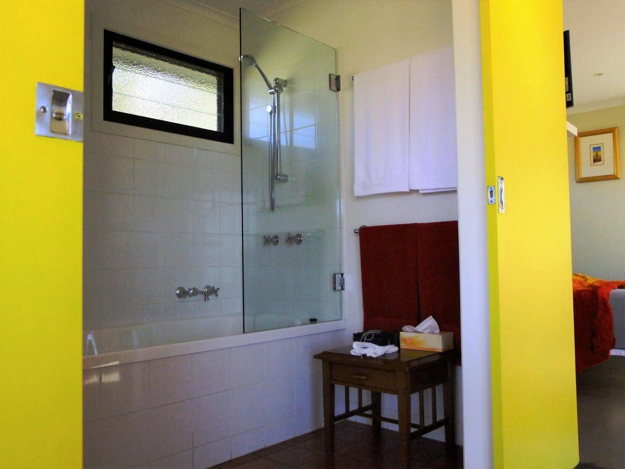 Deshons Retreat Villa Kingaroy Bagian luar foto